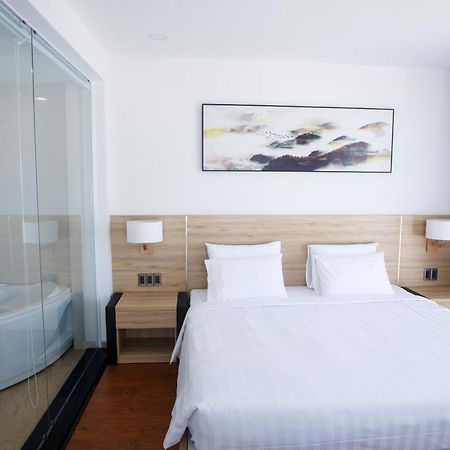 Lily Apartment Nha Trang Esterno foto