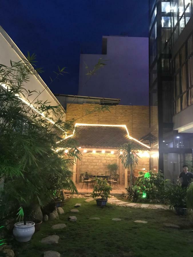 Lily Apartment Nha Trang Esterno foto